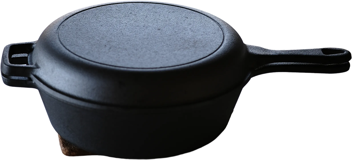 cast iron pot with a lid